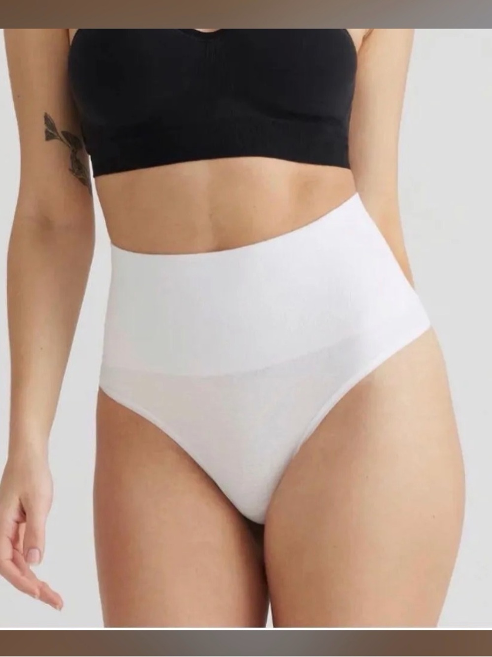 YUMMIE ALEX COTTON SHAPING THONG YT5-363 Size L/XL white.